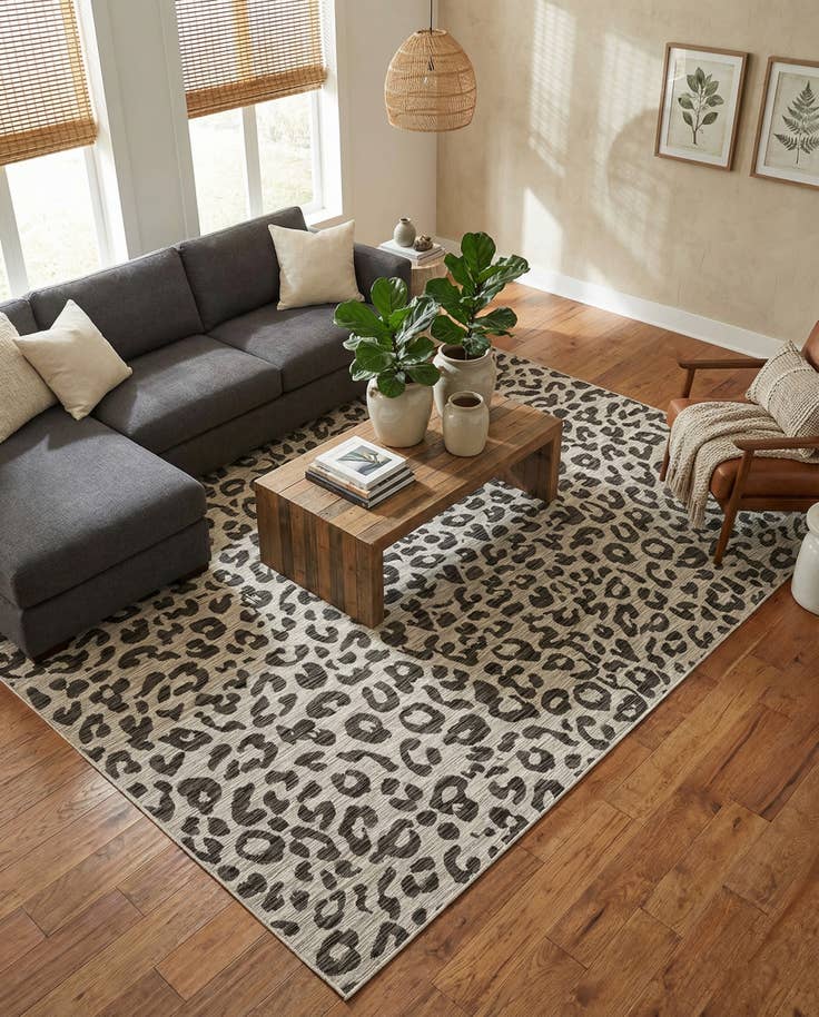 Detail image of 9' x 12' Easy-Clean Safari Indoor / Outdoor Rug