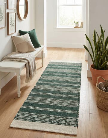 Hunter Green Hand Woven Lariat Runner Rug