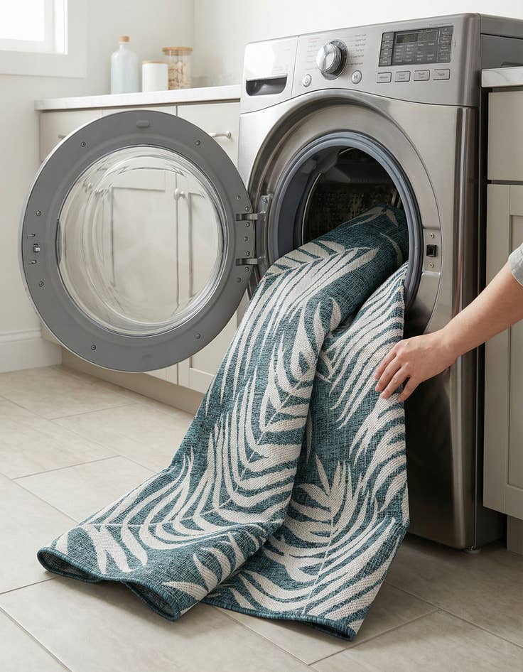 Detail image of 5' 3 x 7'  Washable Botanical Indoor / Outdoor Rug