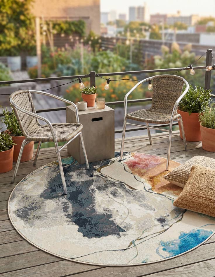 Detail image of 5' 3 x 5' 3  Washable Modern Indoor / Outdoor Round Rug