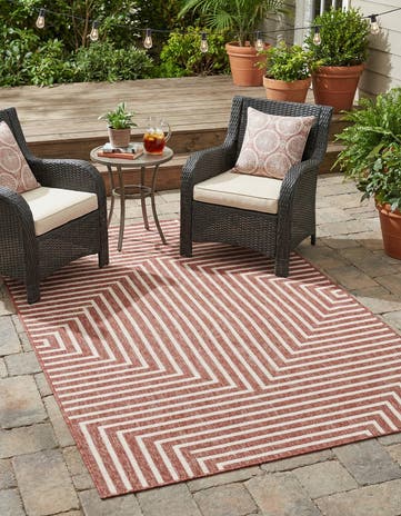 4' x 6' Easy-Clean Modern Indoor / Outdoor Rug