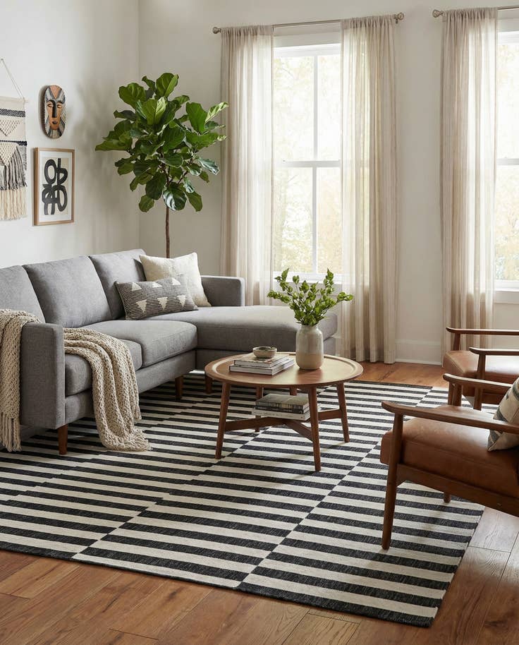 Detail image of 6' x 9' Easy-Clean Striped Indoor / Outdoor Rug
