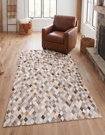 4' x 6' 1 Cowhide Stocks Rug