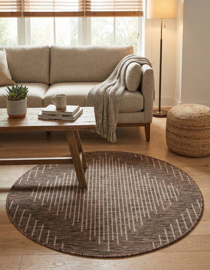 Detail image of  3' x 3'  Washable Modern Indoor / Outdoor Round Rug