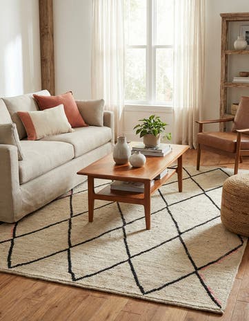 5' 3 x 8' 3 Hand Knotted Moroccan Wool Rug