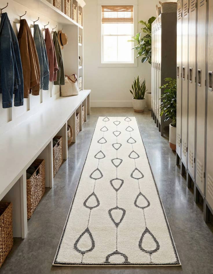 Detail image of 2' 7 x 12' Prismatic Runner Rug