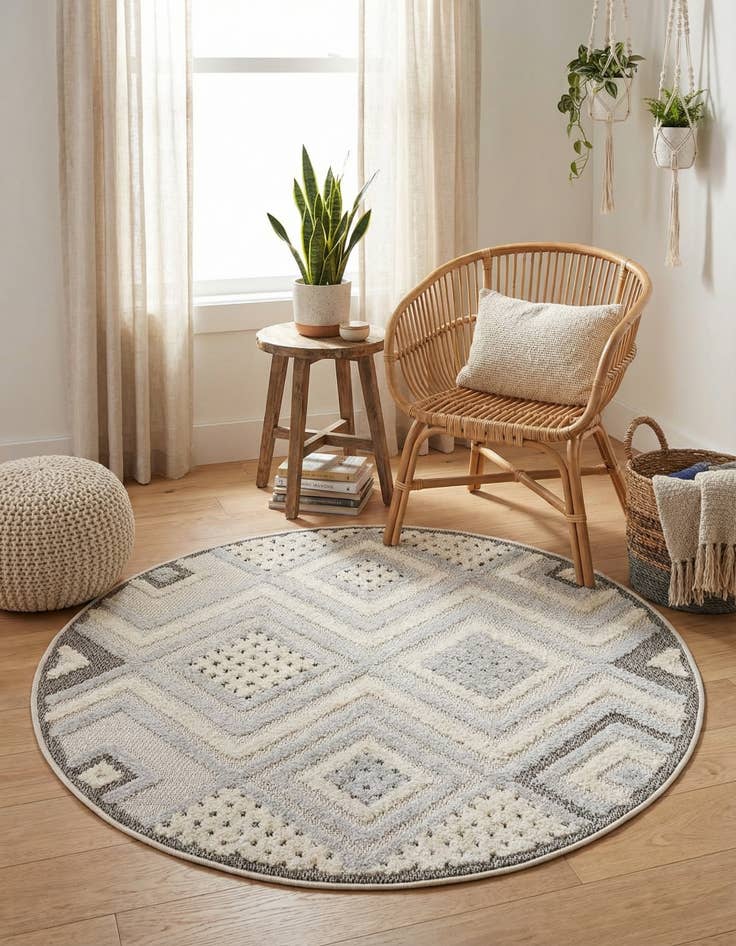 Detail image of 3' 3 x 3' 3 Arlo Round Rug