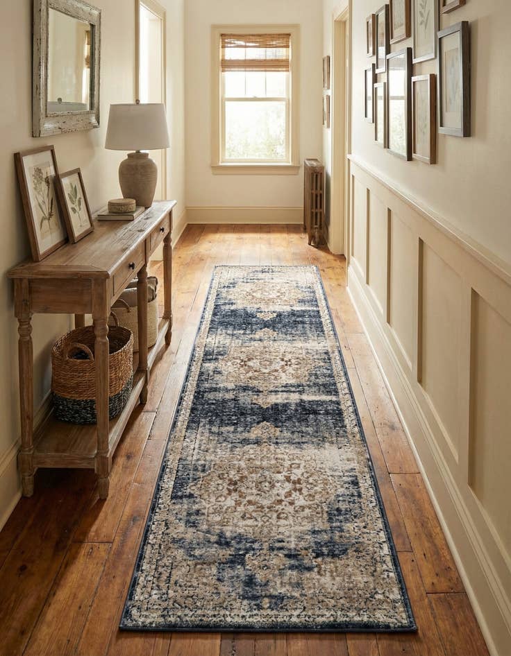 Detail image of 2' 7 x 10' Villa Runner Rug