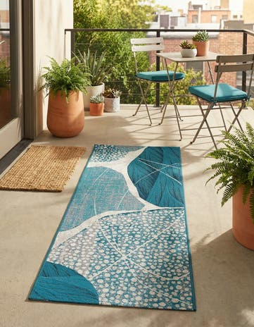 2' x 5' 1 Easy-Clean Modern Indoor / Outdoor Runner Rug