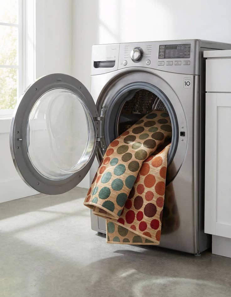 Detail image of 5' 3 x 5' 3  Washable Modern Indoor / Outdoor Square Rug