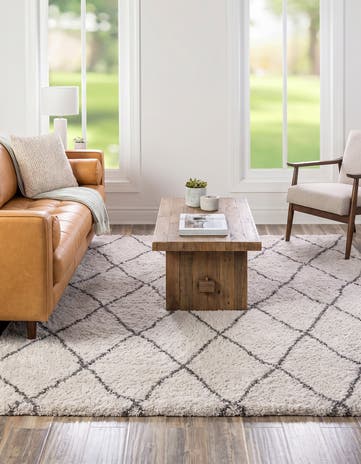 8' x 8' Moroccan Shag Square Rug