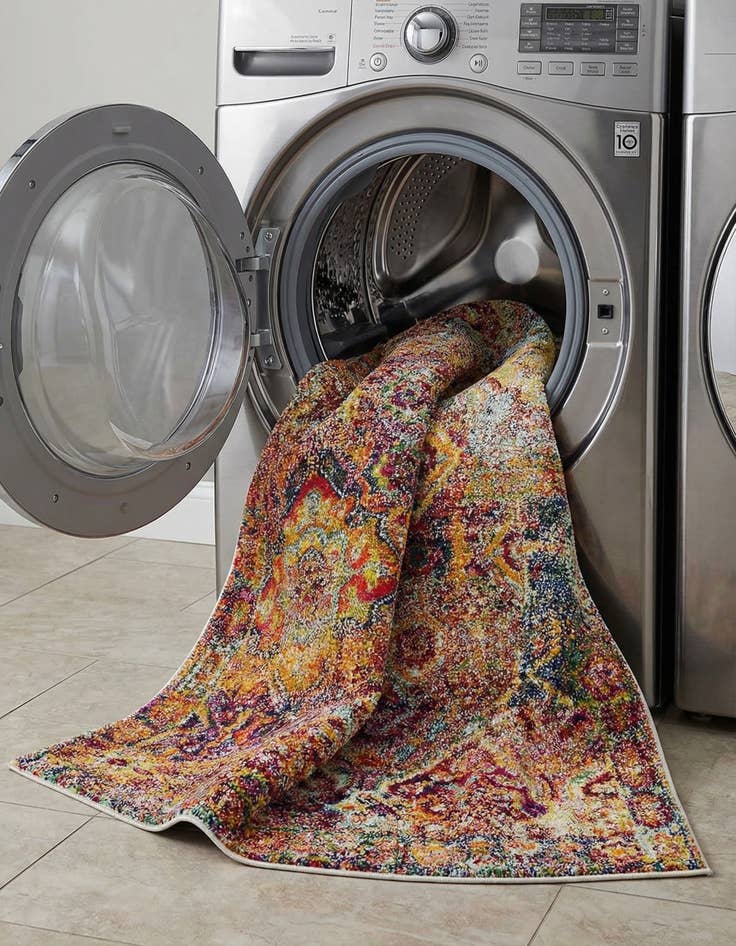 Detail image of 4' x 6'  Washable Alta Rug