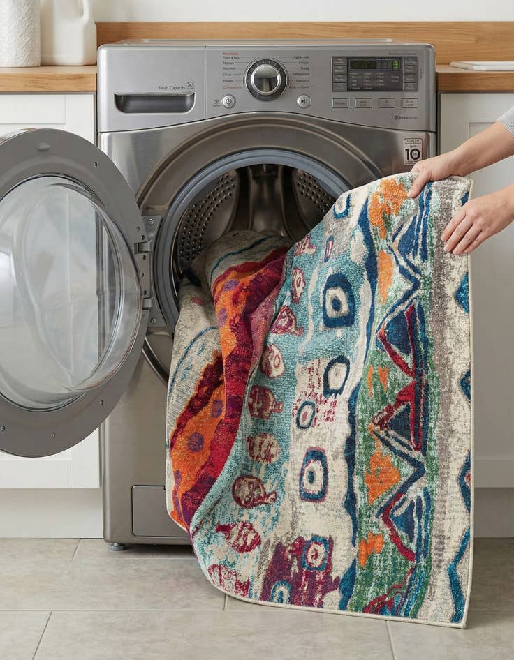 Detail image of  6' x 9'  Washable Vivid Rug