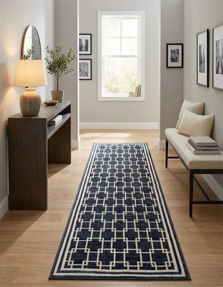 Detail image of 2' x 6' Metropolitan Uptown Runner Rug
