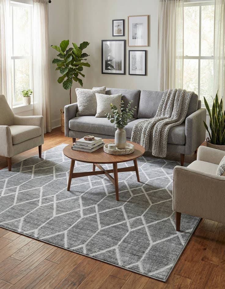 Detail image of 7' x 7' Lattice Trellis Square Rug