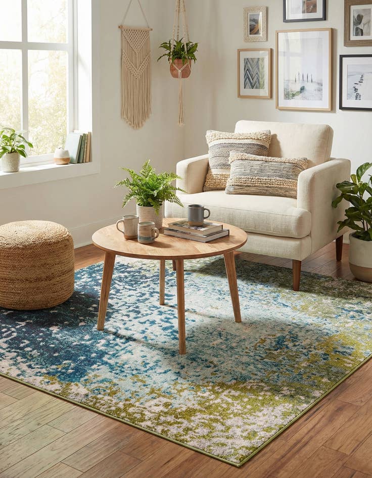 Detail image of 4' x 4'  Washable Casablanca Square Rug