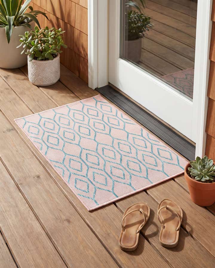 2' x 3' Easy-Clean Jill Zarin Turks and Caicos Indoor / Outdoor Rug