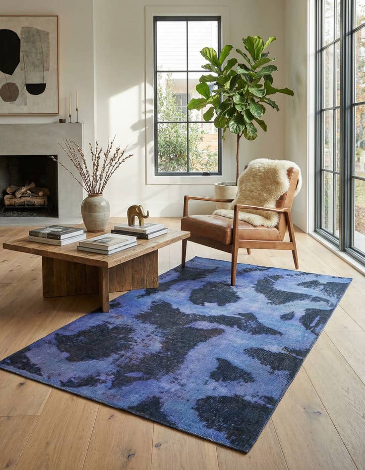 Detail image of 3' 3 x 5' 8 Hand Knotted Ultra Vintage Persian Wool Rug