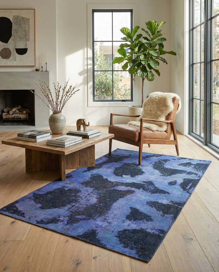 Detail image of 3' 3 x 5' 8 Hand Knotted Ultra Vintage Persian Wool Rug