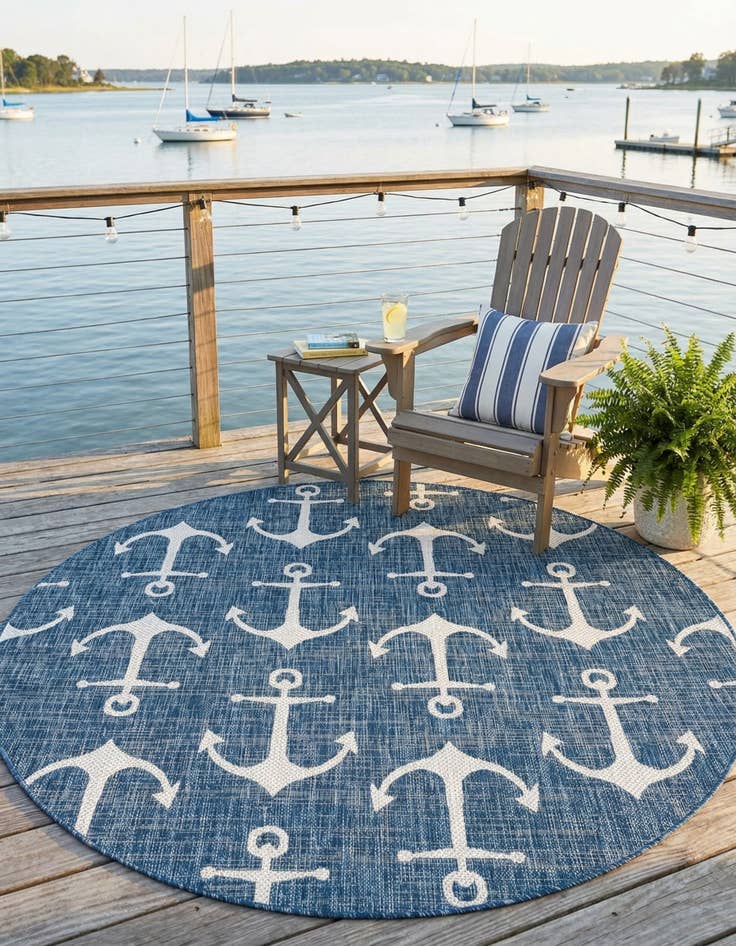 Detail image of 6' x 6'  Washable Coastal Indoor / Outdoor Round Rug