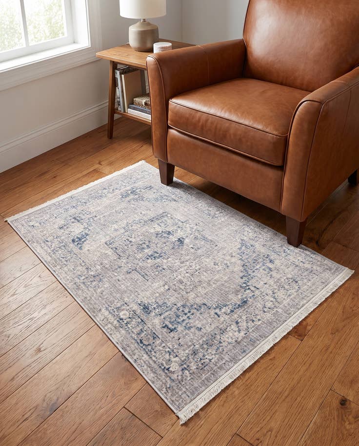 Detail image of 3' 3 x 5' 3 Noble Rug