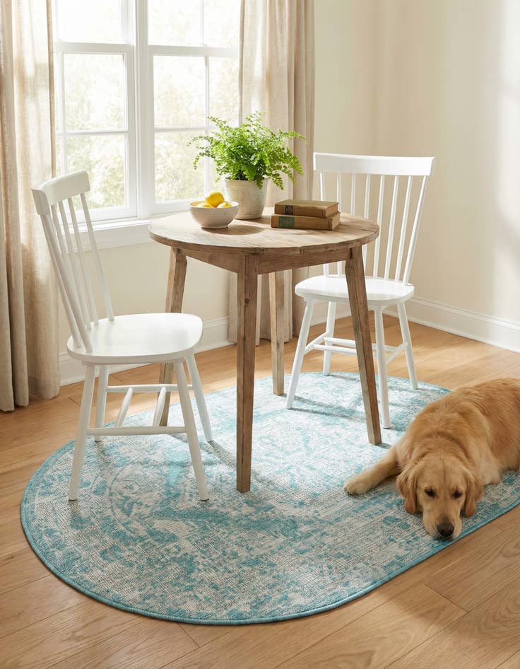 Detail image of 3' x 5' 3  Washable Traditional Indoor / Outdoor Oval Rug