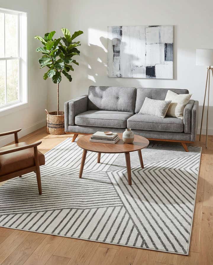 5' 3 x 7' 7 Hanahan Rug