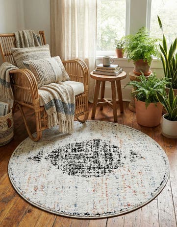 Ivory Aramis Round Rug