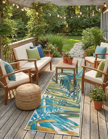 2' 7 x 10' Easy-Clean Botanical Indoor / Outdoor Runner Rug