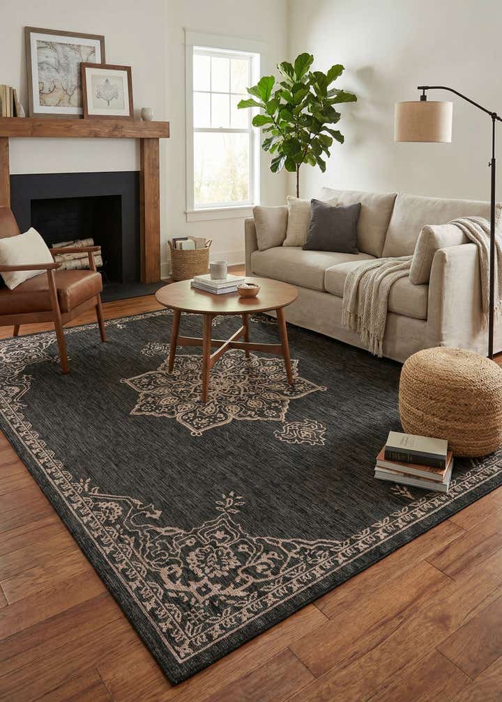 9' x 12' Easy-Clean Traditional Indoor / Outdoor Rug