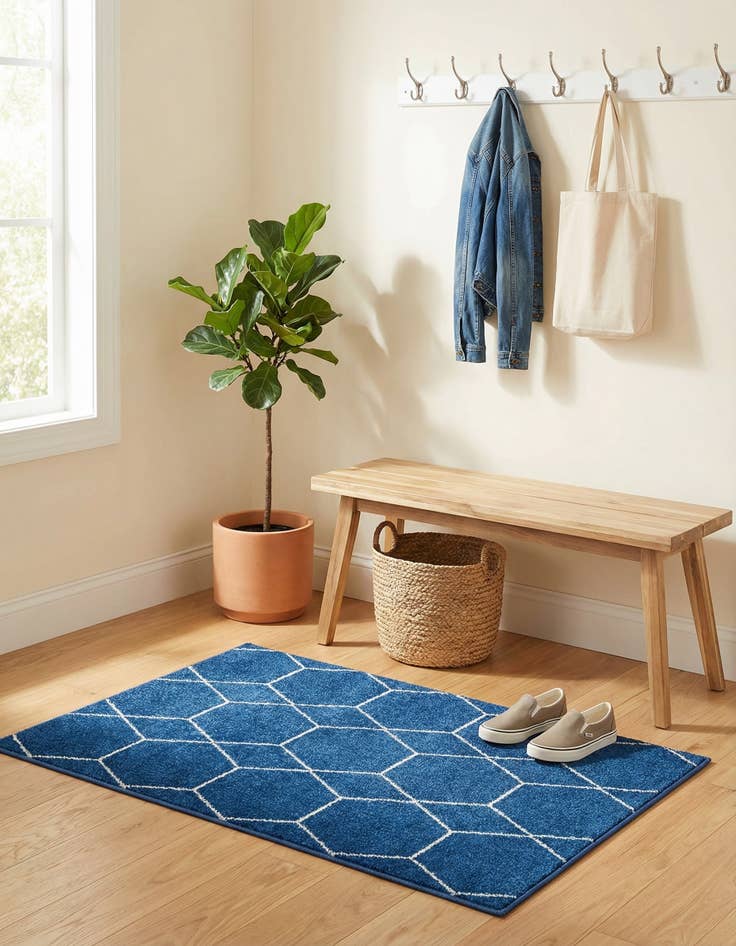 Detail image of  2' x 3' Lattice Frieze Rug