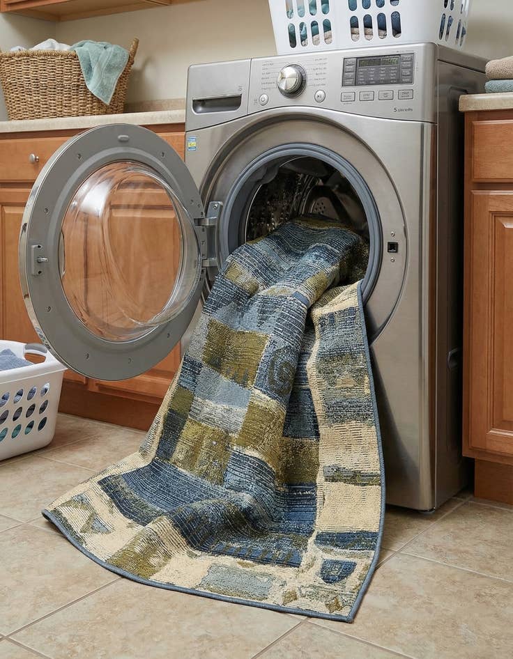 Detail image of 4' x 6'  Washable Modern Indoor / Outdoor Rug