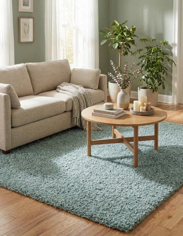 7' 10 x 10' Solid Shag Rug