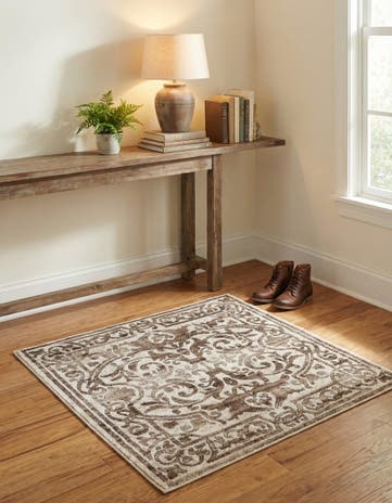 3' 3 x 3' 3 Hermitage Square Rug