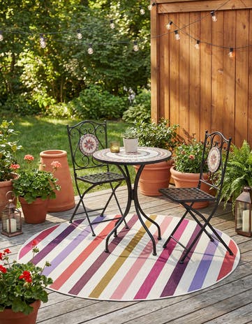 4' x 4' Easy-Clean Ribbon Indoor / Outdoor Round Rug