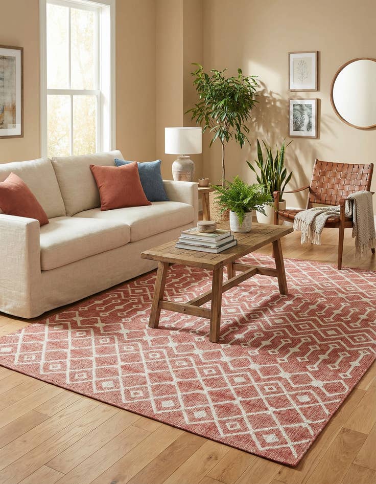 Detail image of 7' x 10'  Washable Trellis Indoor / Outdoor Rug