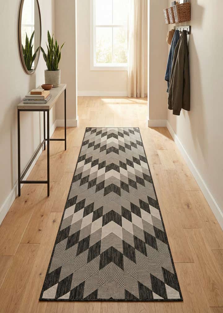 2' 7 x 12' Easy-Clean Modern Indoor / Outdoor Runner Rug