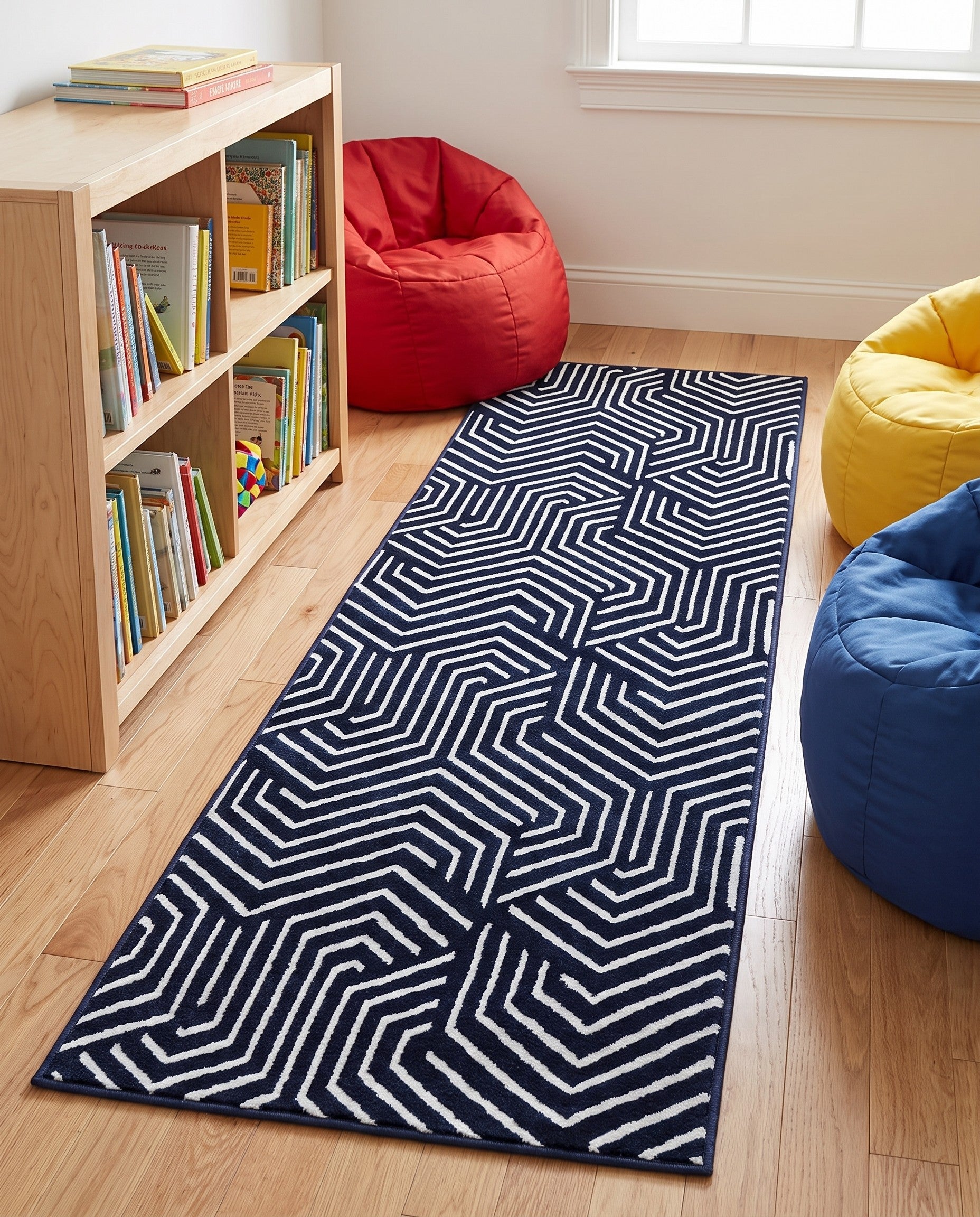 2' x 6' Aakaar Runner Rug