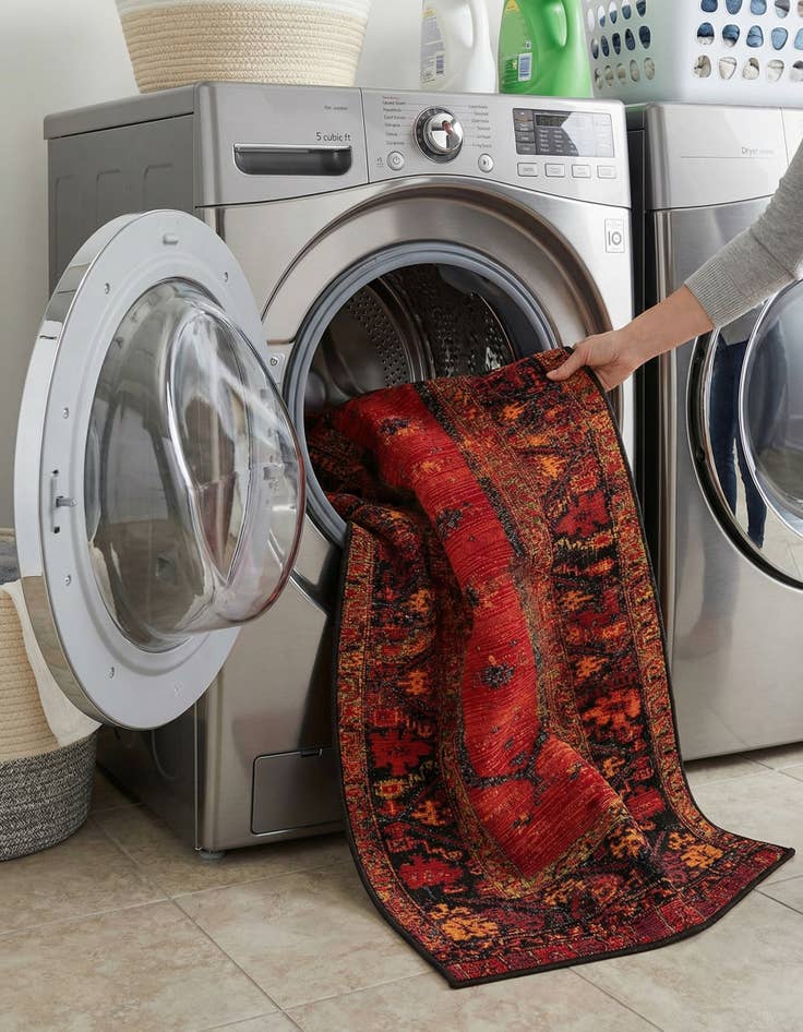 Detail image of 2' 7 x 7'  Washable Tribal Indoor / Outdoor Runner Rug