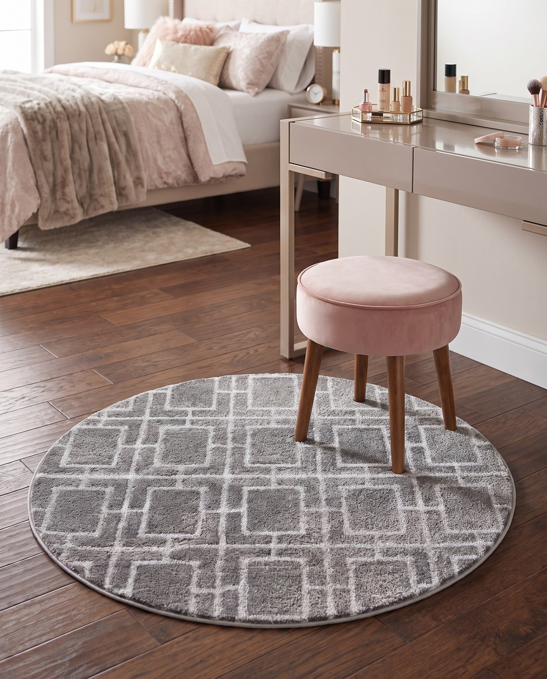 3' x 3' Marilyn Monroe™ Glam Deco Round Rug