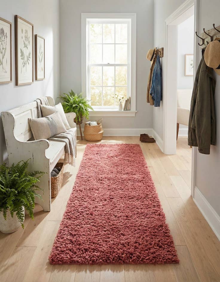 Detail image of 2' 7 x 13' Zermatt Shag Runner Rug