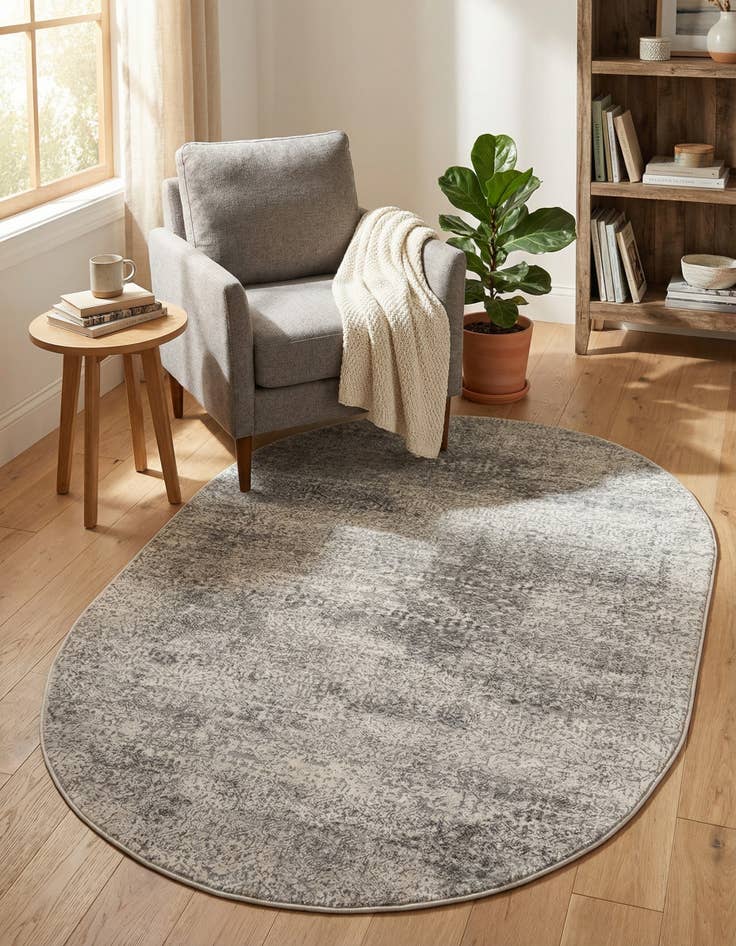 Detail image of 4' 1 x 6' 1 Finsbury Oval Rug