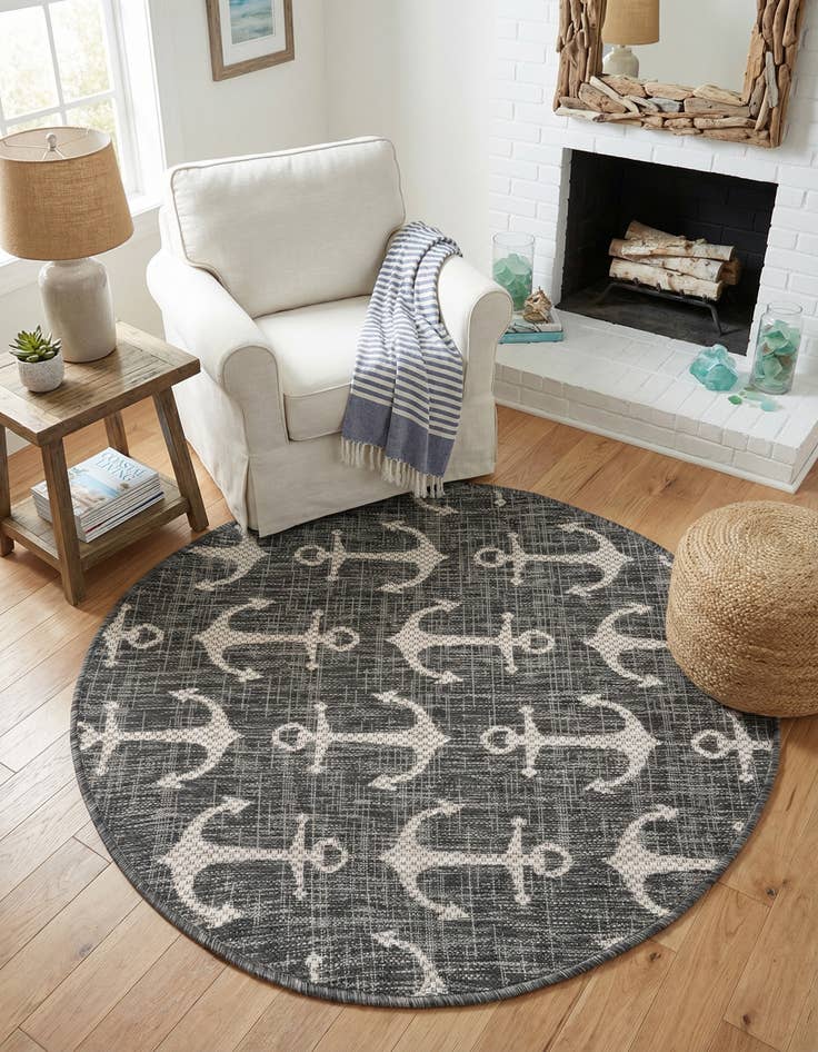 Detail image of 3' x 3'  Washable Coastal Indoor / Outdoor Round Rug