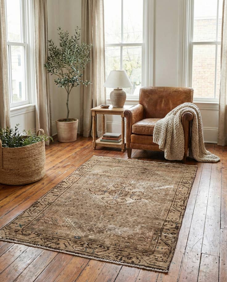 Detail image of 3' x 4' 9 Hand Knotted Ultra Vintage Persian Wool Rug