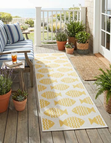 2' x 5' 3 Easy-Clean Coastal Indoor / Outdoor Runner Rug