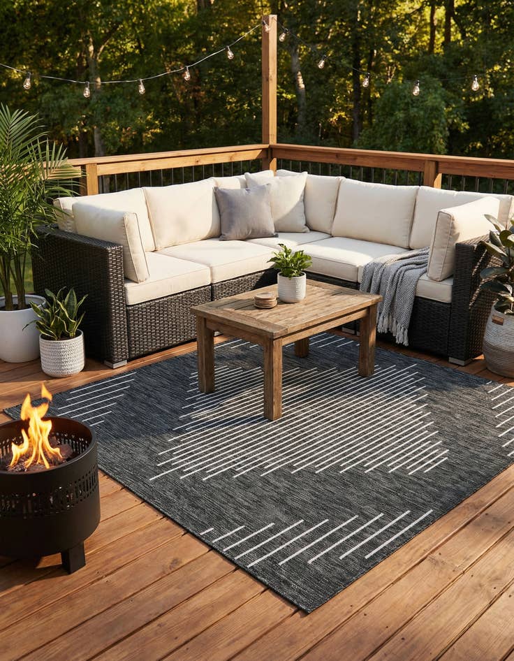 Detail image of 6' x 6'  Washable Modern Indoor / Outdoor Square Rug