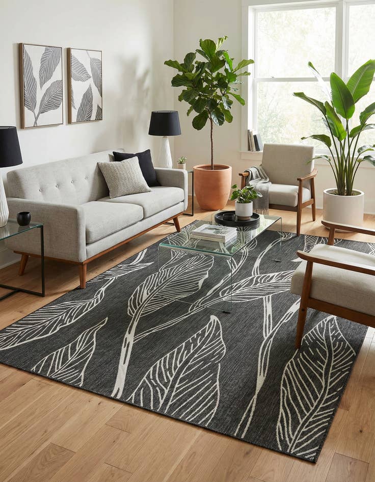 Detail image of  7' x 10'  Washable Botanical Indoor / Outdoor Rug