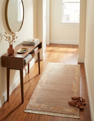 2' 6 x 4' 9 Hand Knotted Nepal Wool Rug
