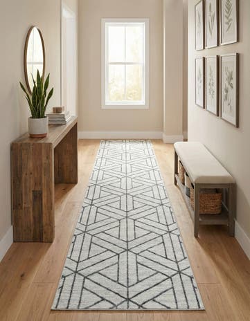 3' x 19' 8 Lattice Trellis Runner Rug