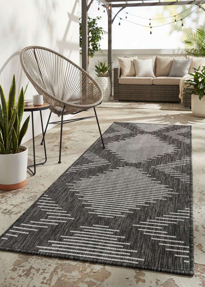 2' x 5' 3 Easy-Clean Modern Indoor / Outdoor Runner Rug